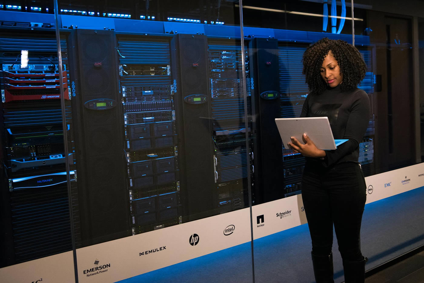 Oldfield Builds IT Services